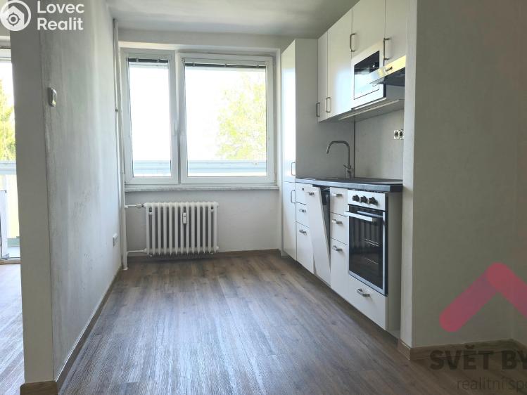 Pronájem bytu 2+KK Praha, K Závěrce 2752/34 č. 4