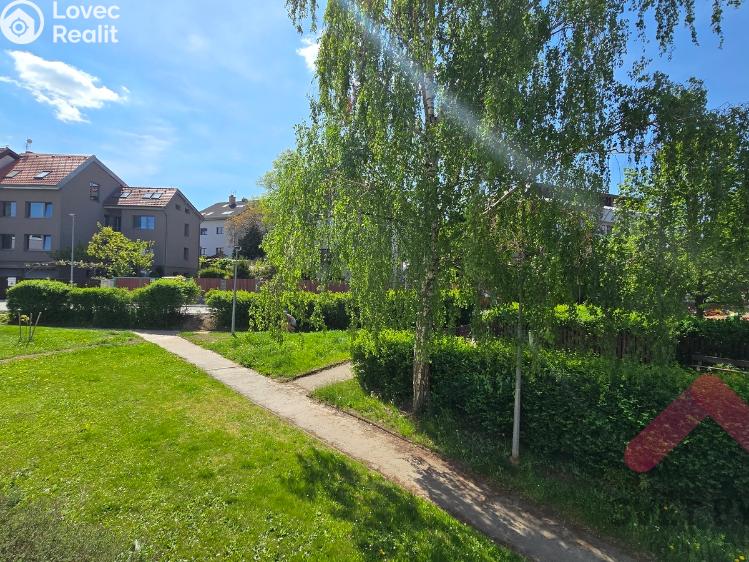 Pronájem bytu 2+KK Praha, K Závěrce 2752/34 č. 17