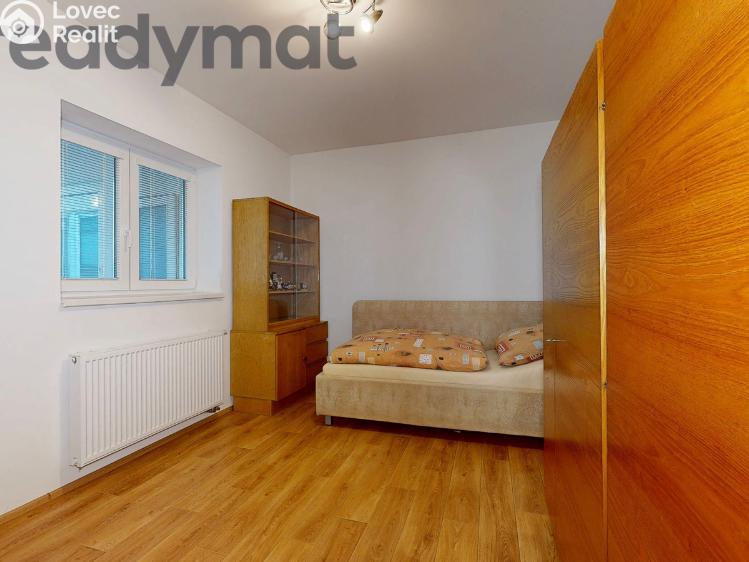 Продажа семейного дома Tvrdonice, Družstevní 532/18 č. 8