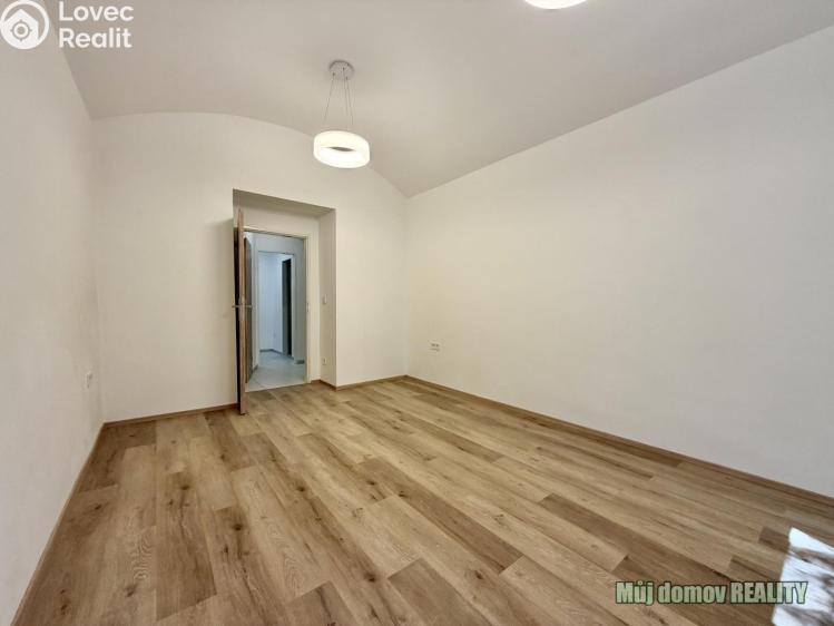 Prodej bytu 1+1 Praha, Hartigova 1185/102 č. 7