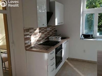 Продажа квартиры 3+KK Mariánské Lázně, Lesní č. 1