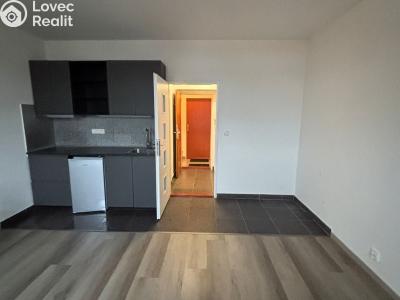 Pronájem bytu 1+KK Praha, Freyova č. 4