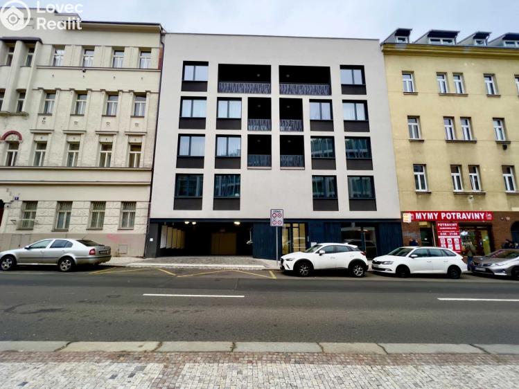 Аренда парковки Praha 5, Smíchov, Holečkova 405/53 č. 4
