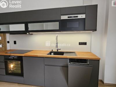 Pronájem bytu 4+1 Praha 8, Turnovská č. 5