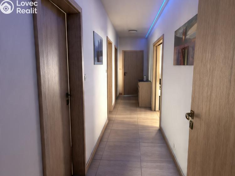 Продажа семейного дома Jesenice, Hlavní č. 9