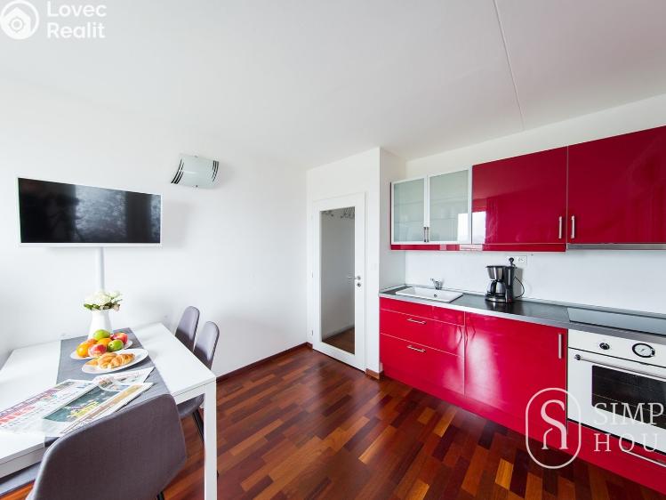 Pronájem bytu 3+KK Praha, Molákova č. 1