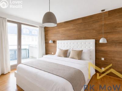 Pronájem bytu 4+KK Praha, Jeseniova č. 2