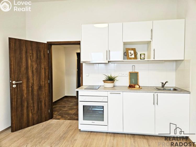 Pronájem bytu 1+KK Brno, Kytnerova č. 1