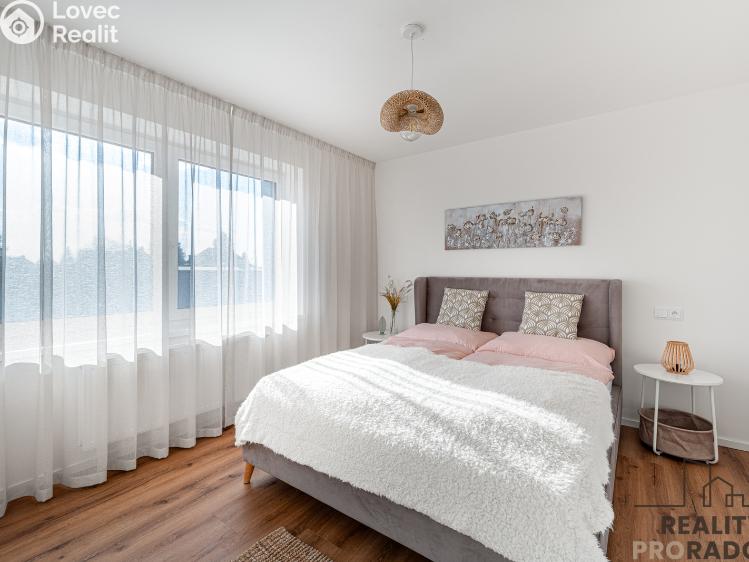 Sale villa Říčany č. 8