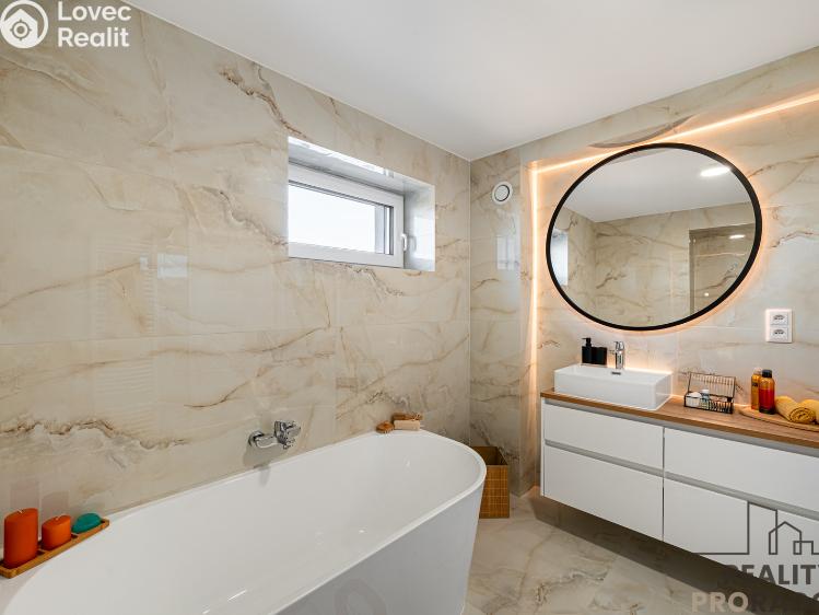 Sale villa Říčany č. 9