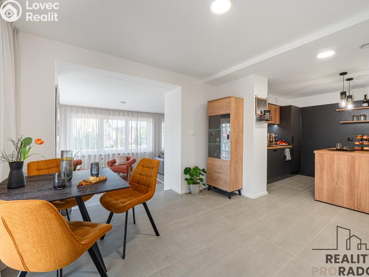 Sale villa Říčany č. 11