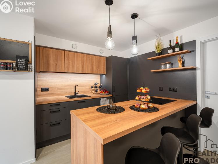 Sale villa Říčany č. 12