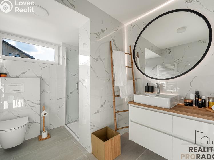 Sale villa Říčany č. 14