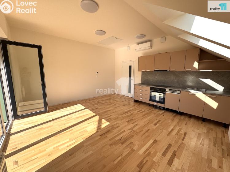 Pronájem bytu 2+KK Dobřichovice, Pražská č. 2