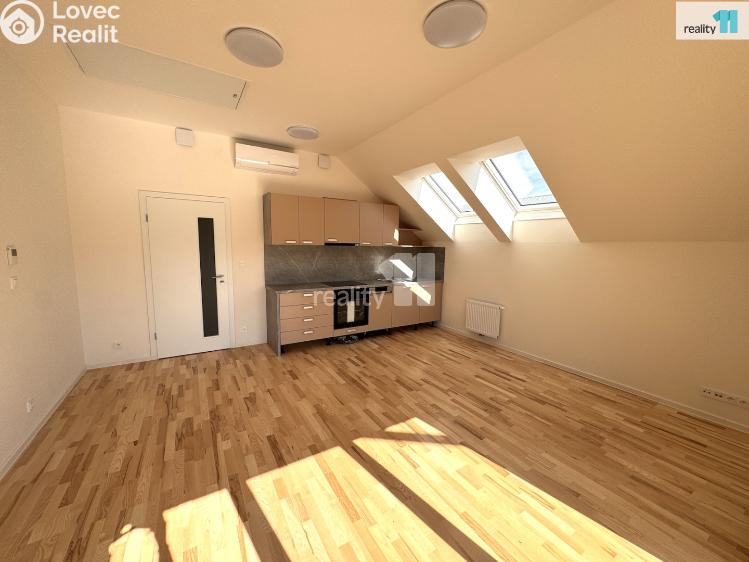 Pronájem bytu 2+KK Dobřichovice, Pražská č. 3