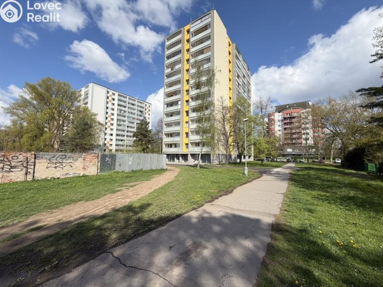 Pronájem bytu 2+KK Pardubice, nábřeží Závodu míru 1828 č. 1