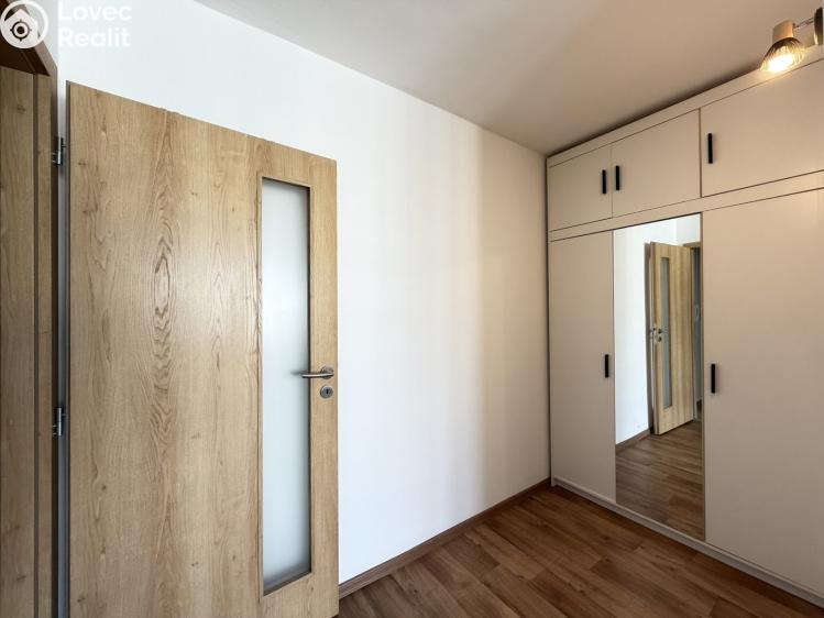 Pronájem bytu 2+KK Pardubice, nábřeží Závodu míru 1828 č. 6