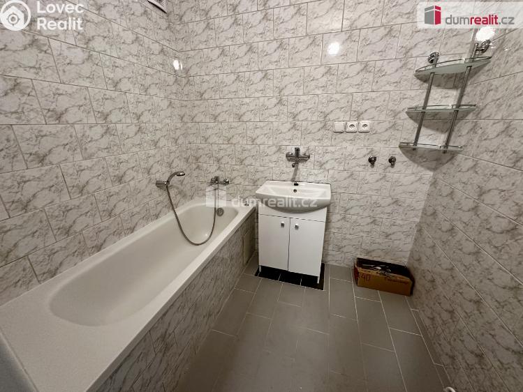 Pronájem bytu 3+KK Vizovice, Masarykovo nám. č. 2