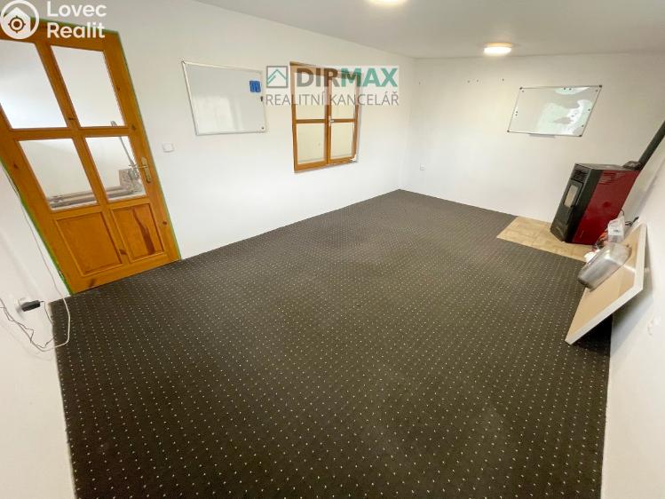 Rent commercial space Spálené Poříčí, Zámecká 600 č. 11