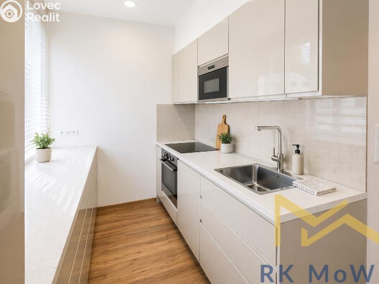 Rent apartment 2+KK Praha, Evropská č. 2