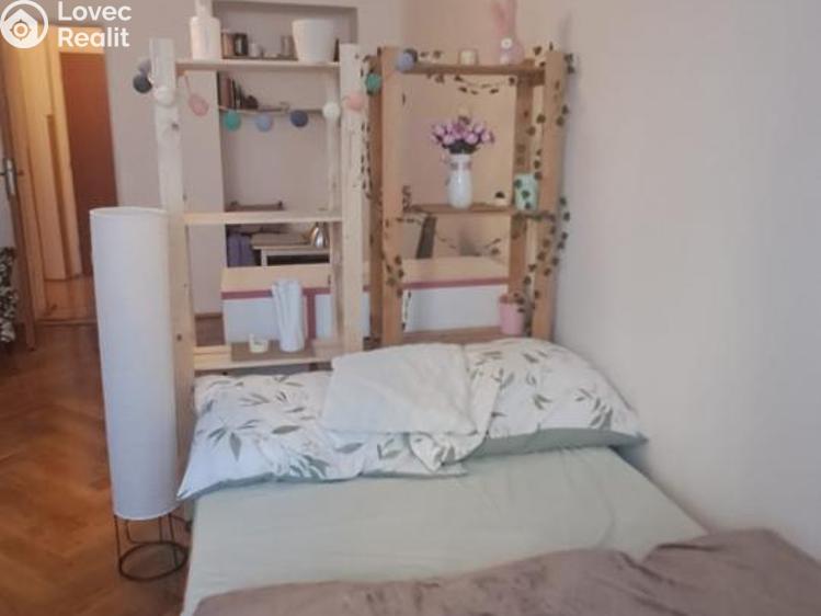 Pronájem bytu 2+KK Praha, Na hrádku č. 5