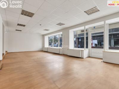 Prodej obchodního prostoru Říčany, Olivova č. 3