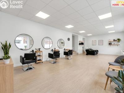 Prodej obchodního prostoru Říčany, Olivova č. 4