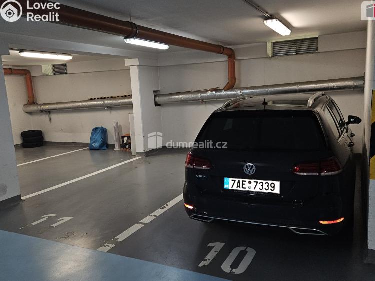 Pronájem bytu 2+KK Praha 18, Chotěšovská č. 1