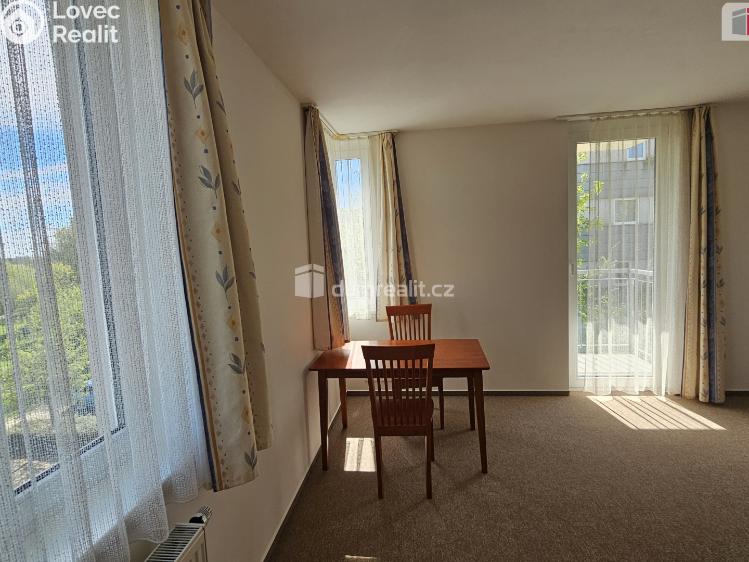 Pronájem bytu 2+KK Praha 18, Chotěšovská č. 16