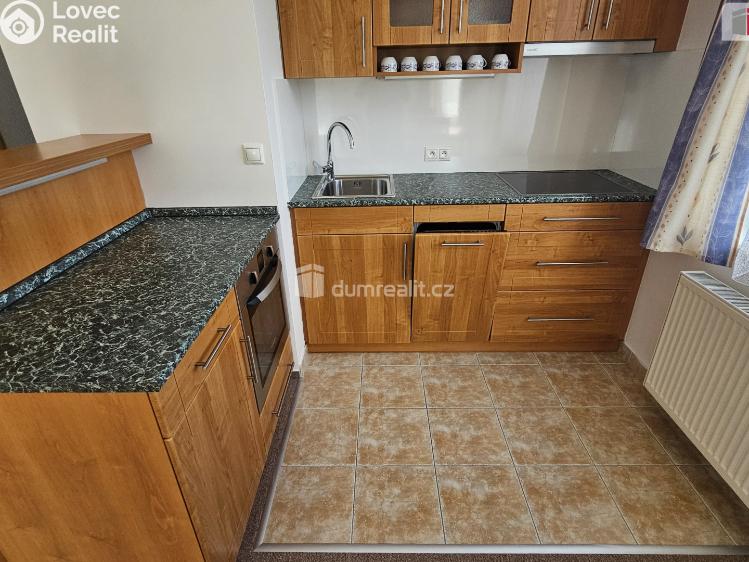 Pronájem bytu 2+KK Praha 18, Chotěšovská č. 29