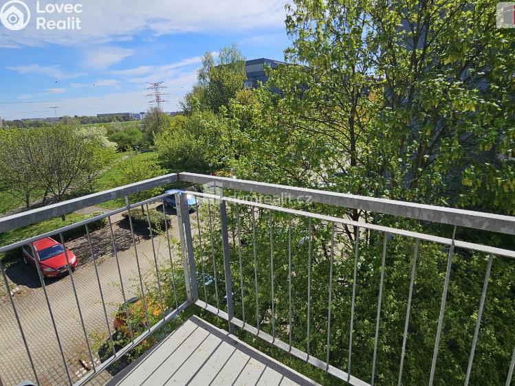 Pronájem bytu 2+KK Praha 18, Chotěšovská č. 34