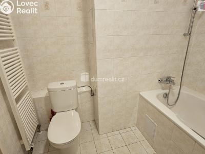 Pronájem bytu 2+KK Praha 18, Chotěšovská č. 6