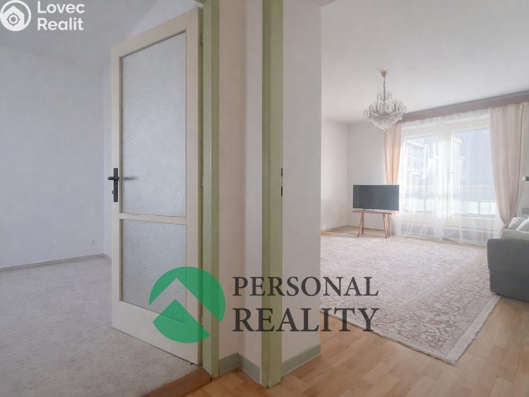 Prodej bytu 3+1 Praha, Naskové 995/16 č. 4