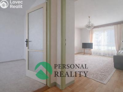 Prodej bytu 3+1 Praha, Naskové č. 4