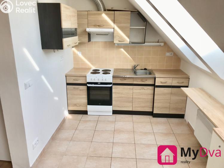 Pronájem bytu 3+KK Oslavany, Růžová č. 2