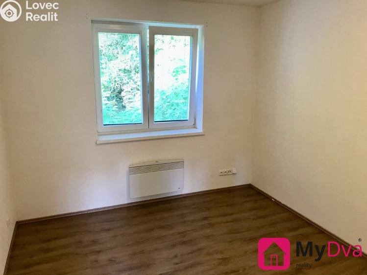 Pronájem bytu 3+KK Oslavany, Růžová č. 4