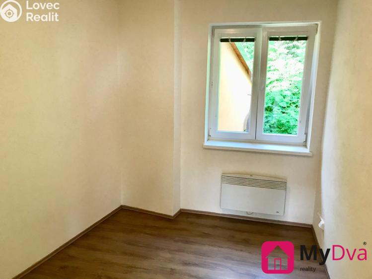 Pronájem bytu 3+KK Oslavany, Růžová č. 5