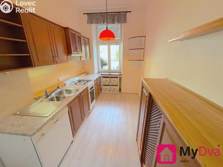 Pronájem bytu 3+1 Znojmo, Bezručova č. 1