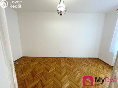 Pronájem bytu 3+1 Znojmo, Bezručova č. 7