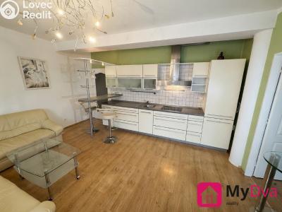 Prodej bytu 2+KK Znojmo, Mičurinova č. 2