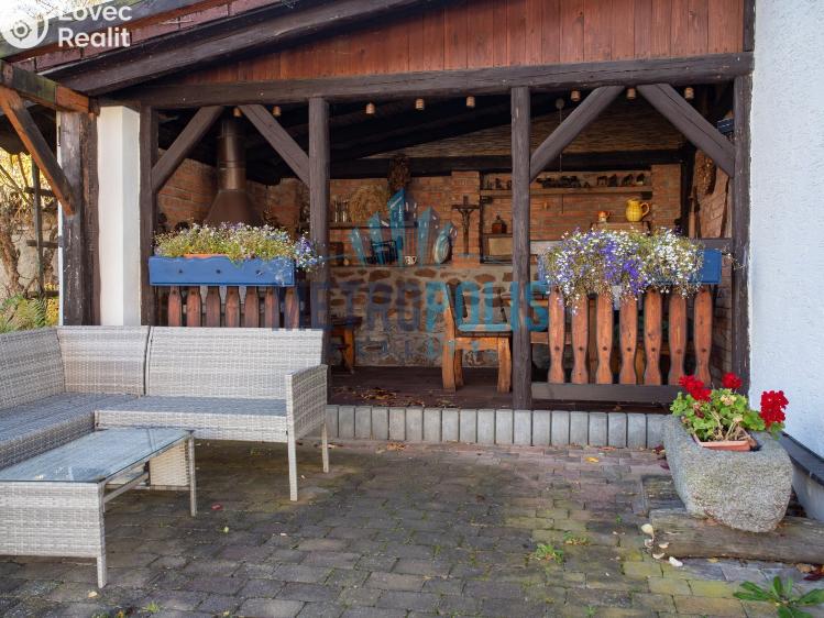 Prodej rodinného domu Lhotka č. 24