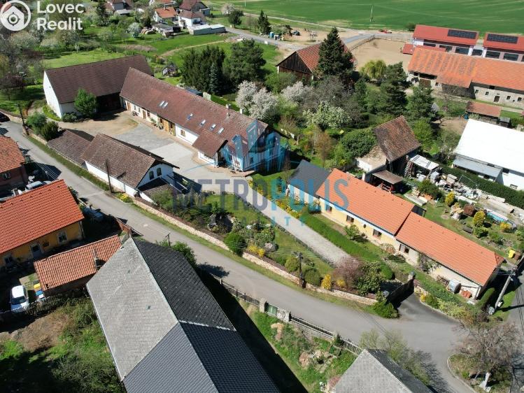 Prodej rodinného domu Lhotka, Radoušská č. 39