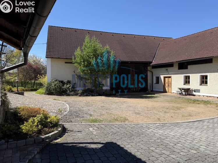 Prodej rodinného domu Lhotka, Radoušská č. 63