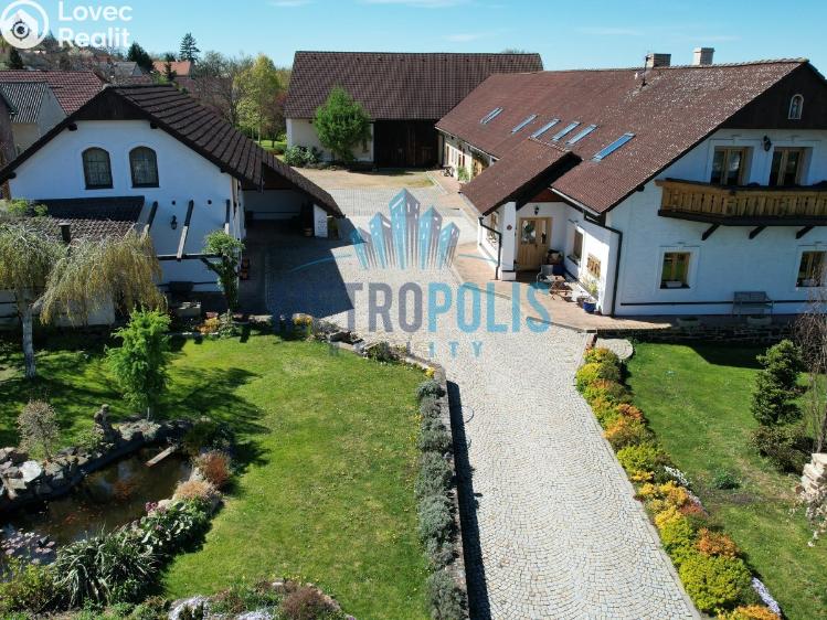 Prodej zemědělské usedlosti Lhotka, Radoušská č. 39
