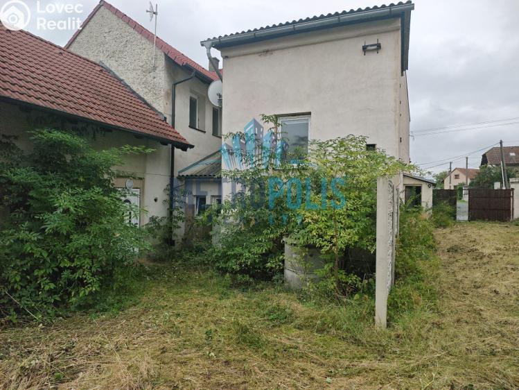Prodej vícegeneračního domu Osek č. 8