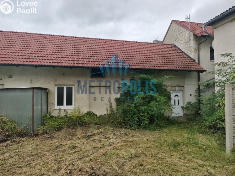 Prodej vícegeneračního domu Osek č. 10