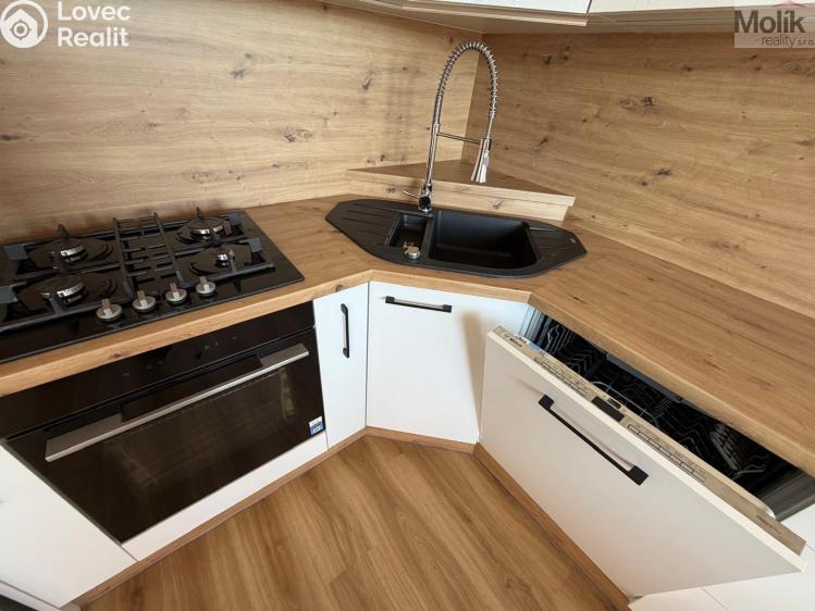 Prodej bytu 3+1 Most, Růžová č. 10