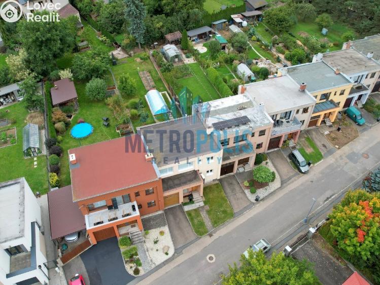 Prodej rodinného domu Benešov, Pavlíkova 1514 č. 20