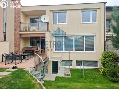 Prodej rodinného domu Benešov, Pavlíkova 1514 č. 4