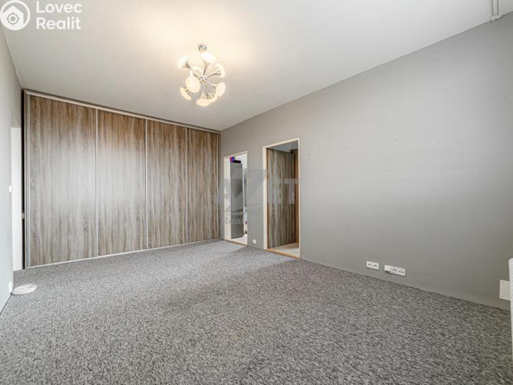 Prodej bytu 4+1 Ostrava, Krestova č. 9